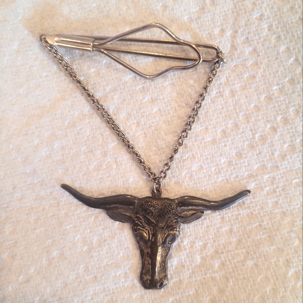 Silver Bull Head Tie Clip with Chain